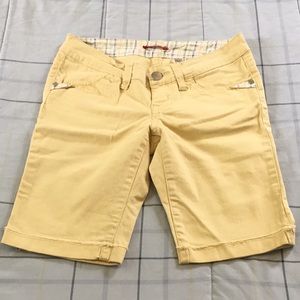 Unionbay Yellow denim Bermuda shorts.